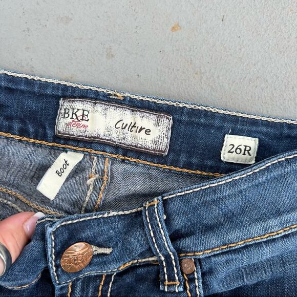 BKE culture low rise boot cut jeans 28R - Picture 4 of 7